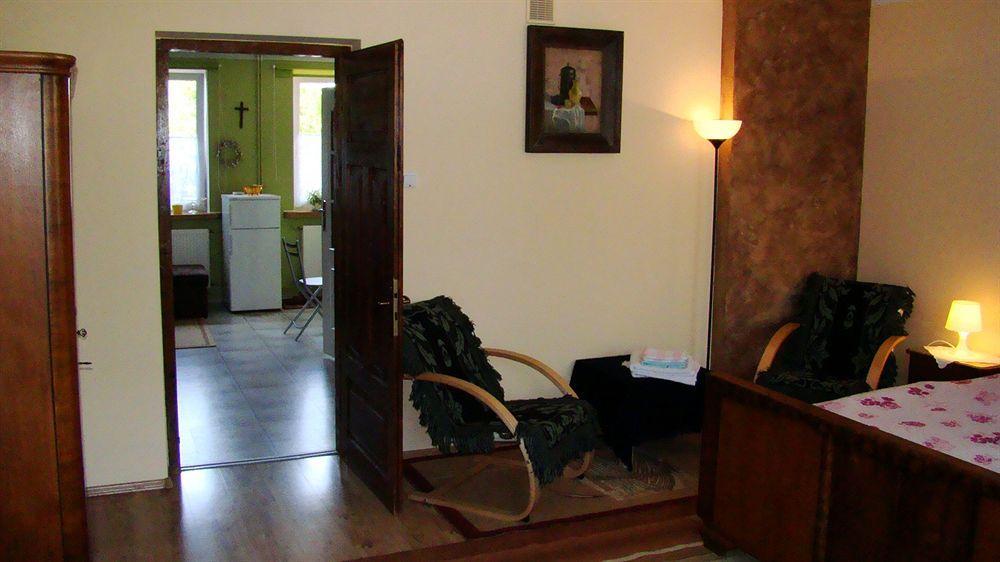 Mv Apartamenty Komfort Аугустов Екстериор снимка