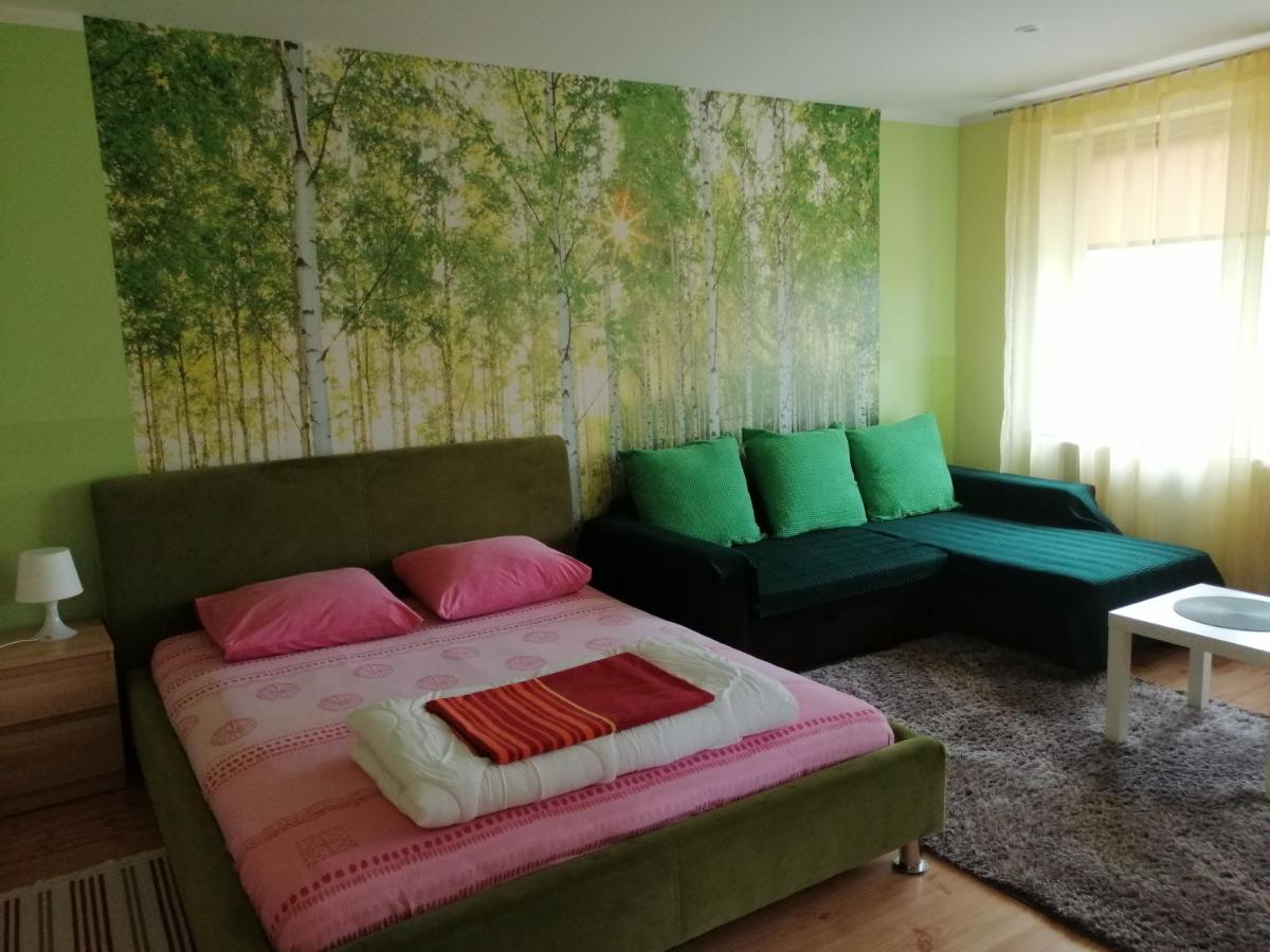 Mv Apartamenty Komfort Аугустов Екстериор снимка